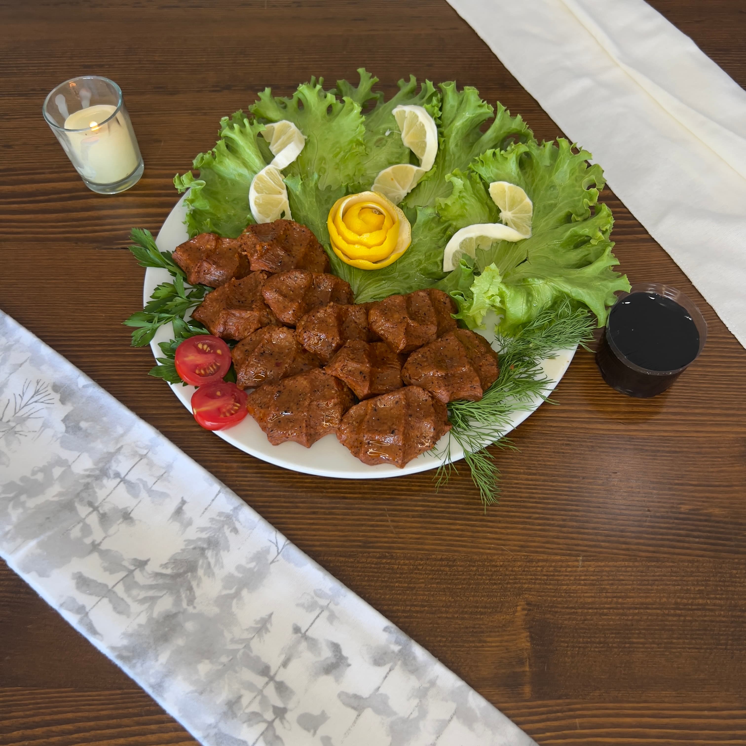 Çiğ köfte tabağı